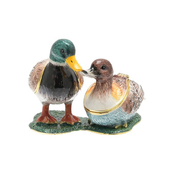 Pair of Ducks 