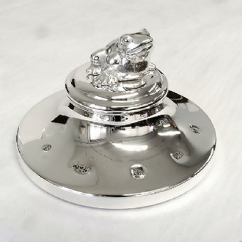 HM Silver Frog Paperweight