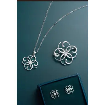 Spring Bundle Quatrefoil 3 piece set