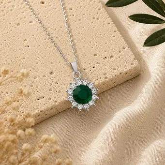 Emerald Green Gem Pendant