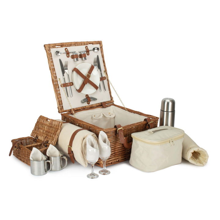 Two Person Deluxe Perfect Picnic Hamper 