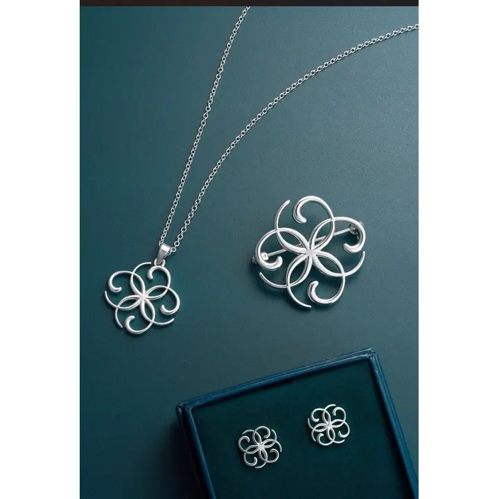 Spring Bundle Quatrefoil 3 piece set