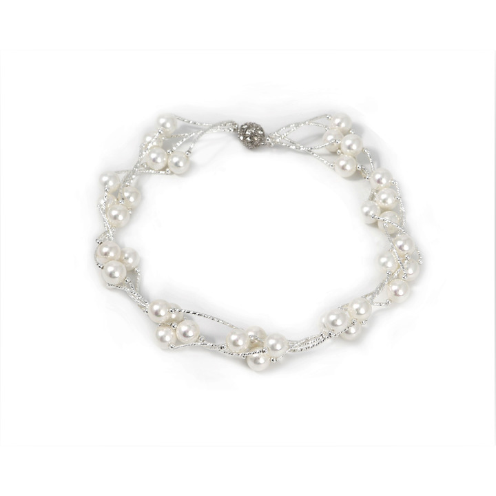 White Freshwater Four Pearl Group Necklace